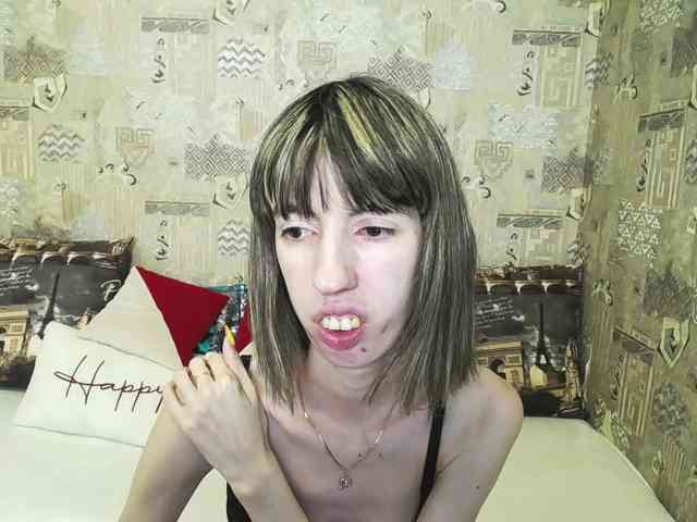 Unusual-G webcam