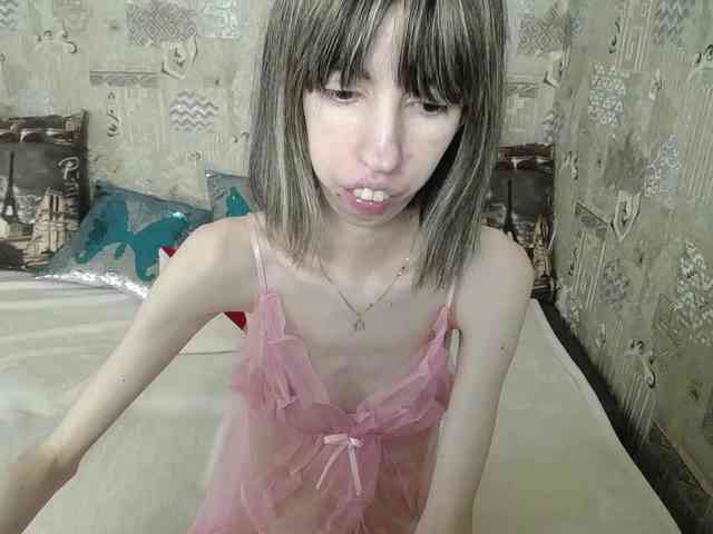 Unusual-G webcam