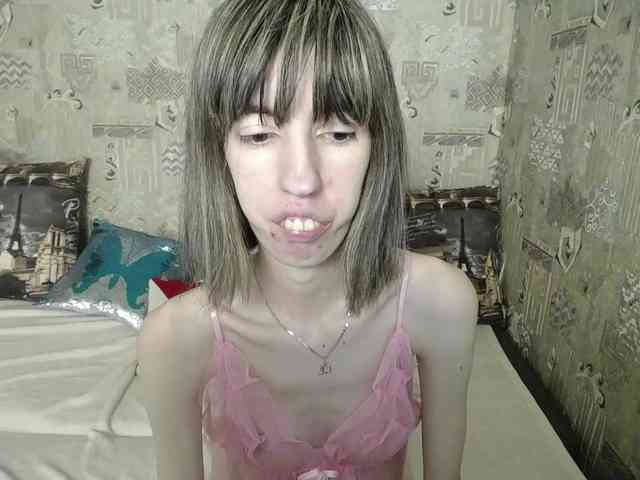 Unusual-G webcam