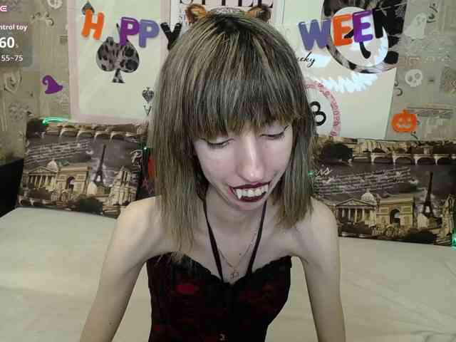 Unusual-G webcam