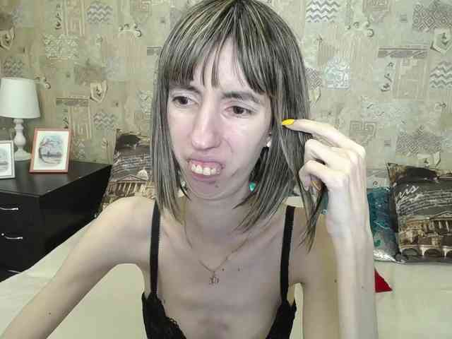 Unusual-G webcam