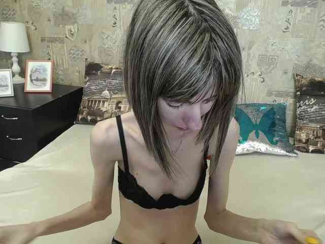 Unusual-G webcam