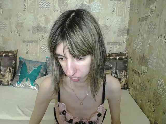 Unusual-G webcam