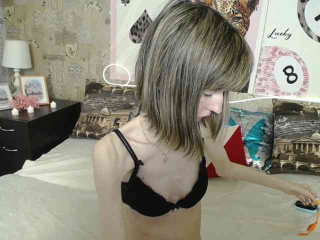 Unusual-G webcam