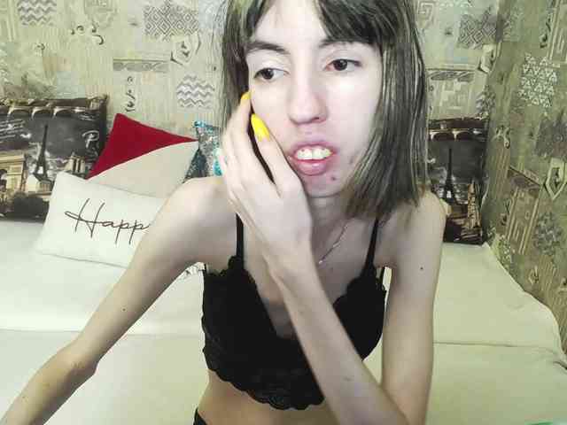 Unusual-G webcam