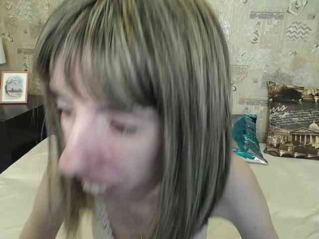 Unusual-G webcam
