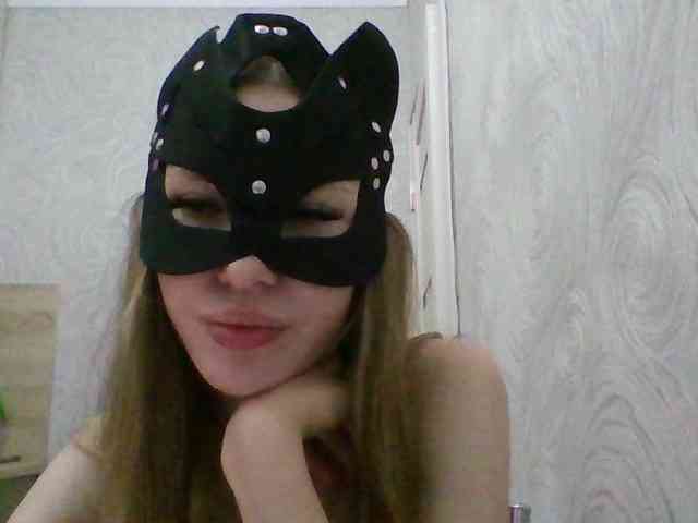 ElleTessa webcam