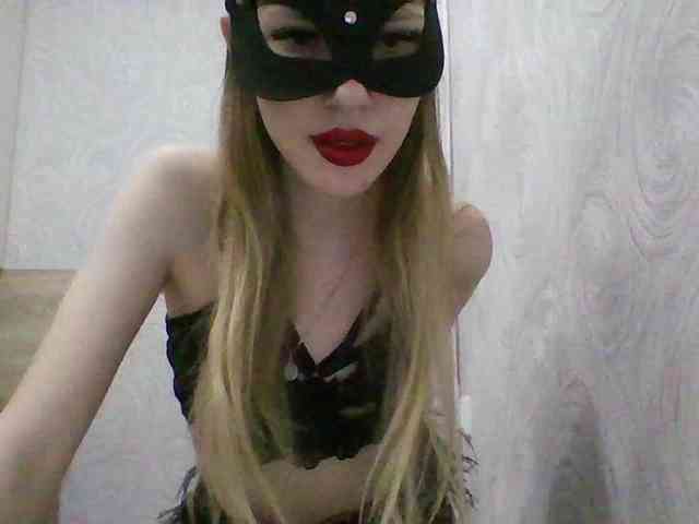 ElleTessa webcam