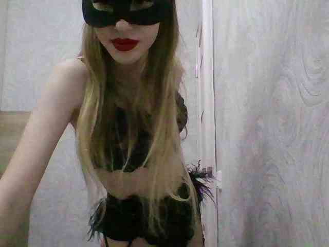 ElleTessa webcam