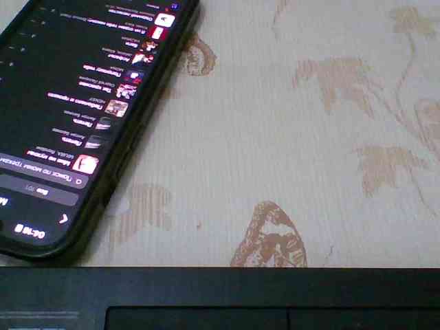 ElleTessa webcam
