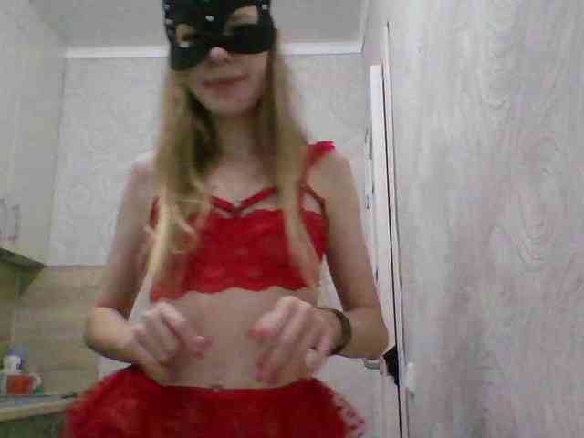 ElleTessa webcam