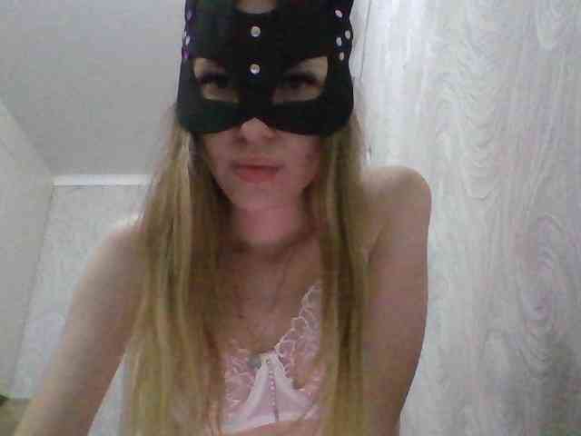 elletessa's live room