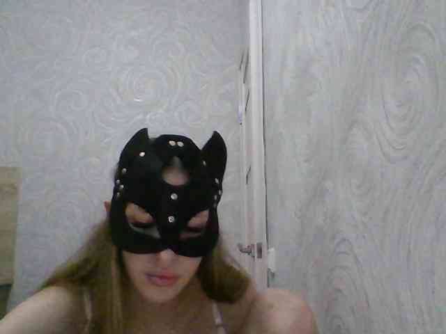 ElleTessa webcam