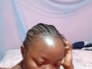 Boobyqueena
