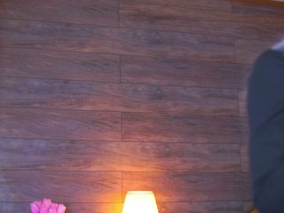 JuicyJessye Porn Show