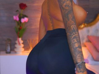 JuicyJessye Porn Show