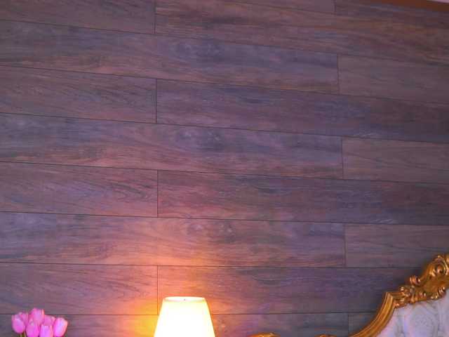 JuicyJessye live cam on BongaCams