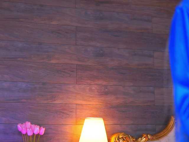 JuicyJessye live cam on BongaCams