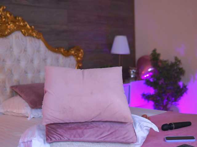 JuicyJessye live cam on BongaCams