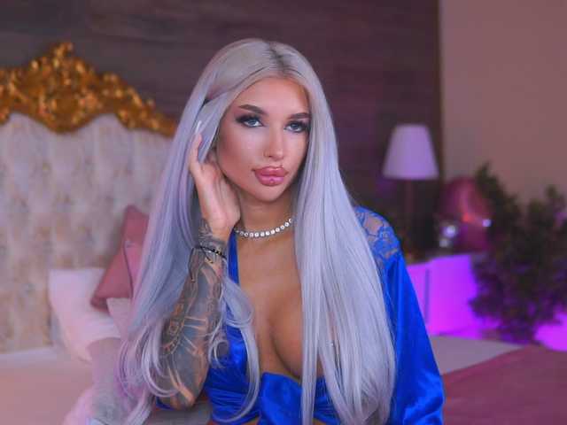  JuicyJessye chat room