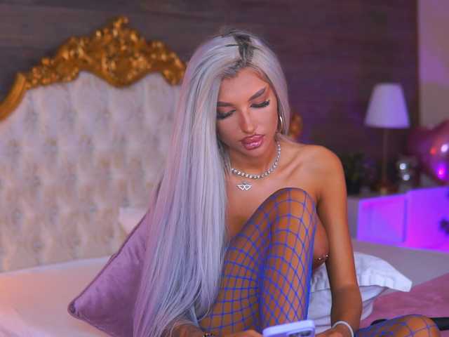 JuicyJessye live cam on BongaCams