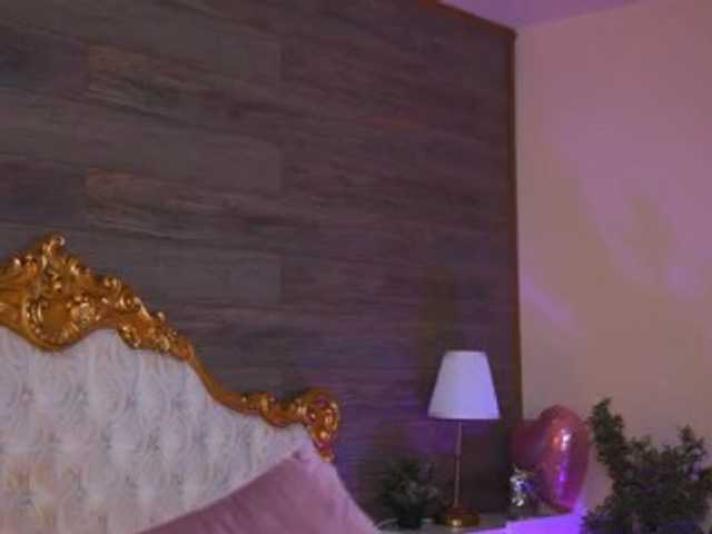 JuicyJessye live cam on BongaCams
