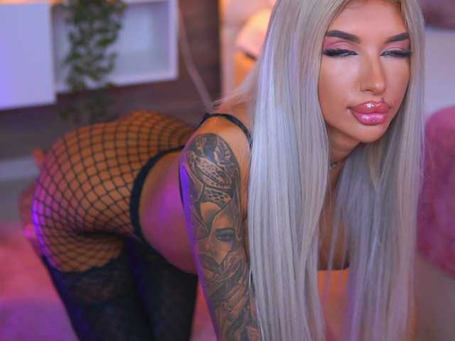 JuicyJessye live cam on BongaCams