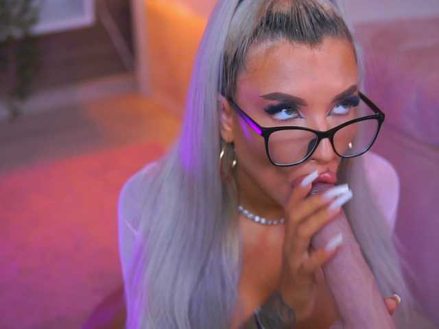 juicyjessye live sex