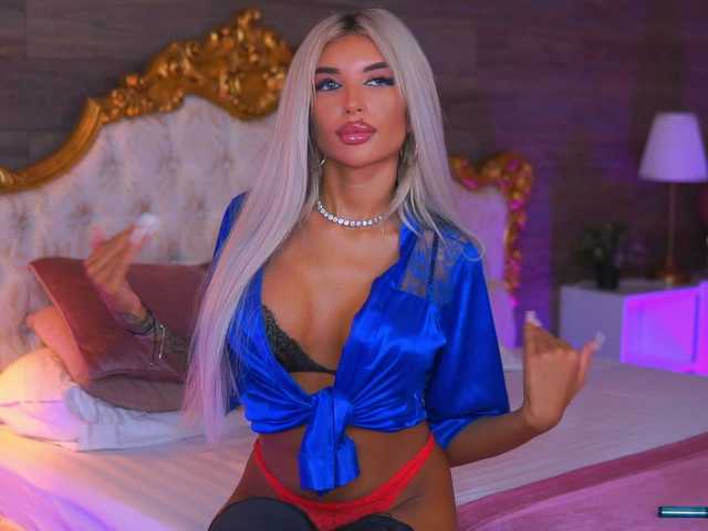 JuicyJessye live cam on BongaCams