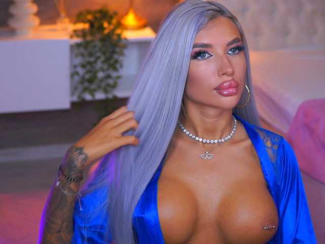 JuicyJessye live cam preview