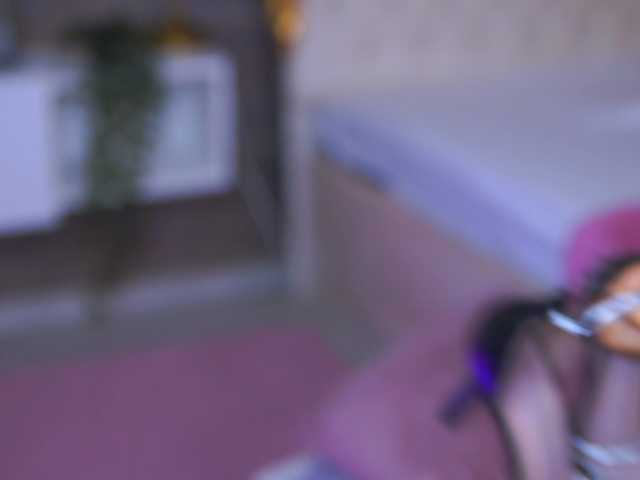 JuicyJessye live cam on BongaCams