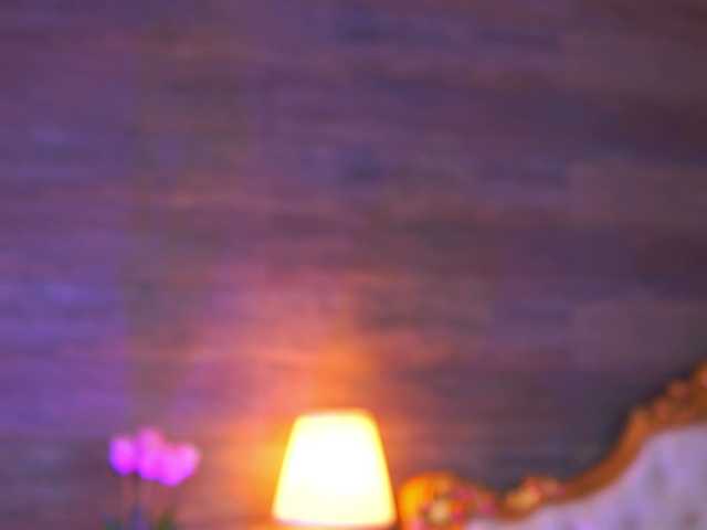 JuicyJessye live cam on BongaCams
