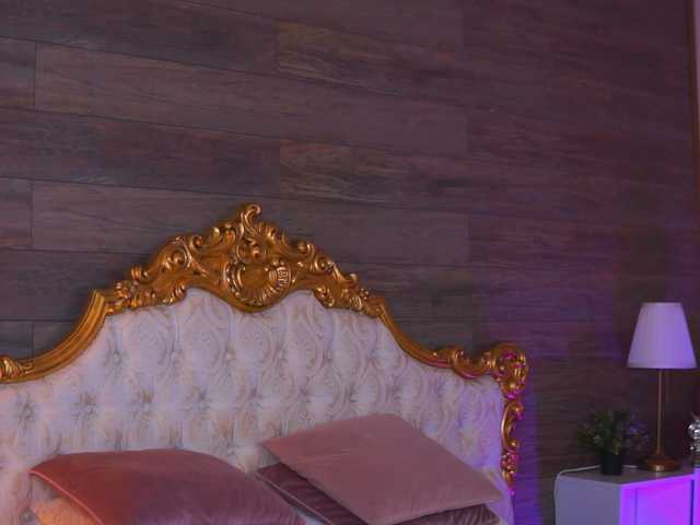 JuicyJessye live cam on BongaCams