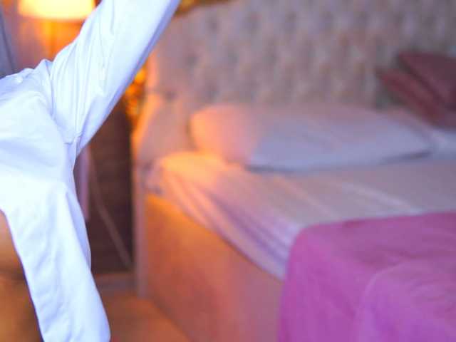 JuicyJessye live cam on BongaCams