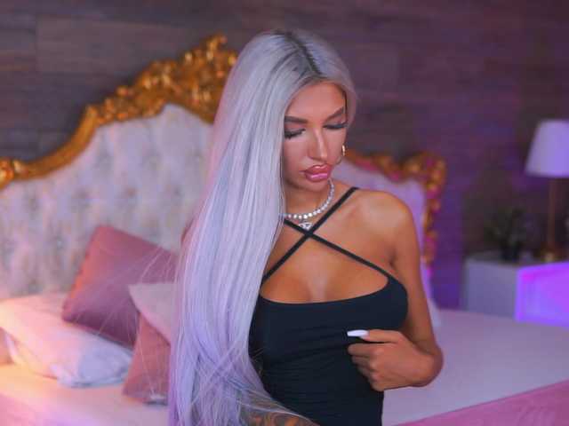 JuicyJessye live cam on BongaCams