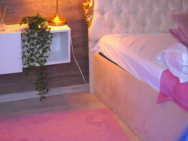 JuicyJessye live cam on BongaCams