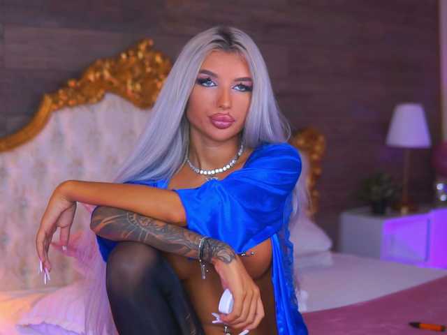 JuicyJessye live cam on BongaCams