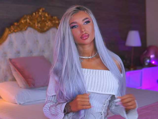 JuicyJessye live cam on BongaCams