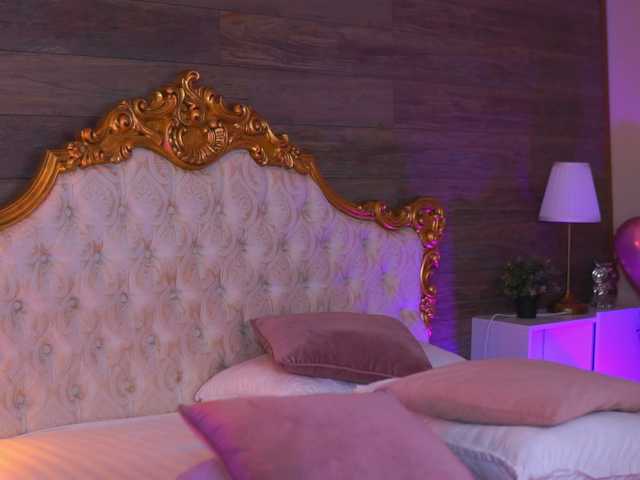 JuicyJessye live cam on BongaCams