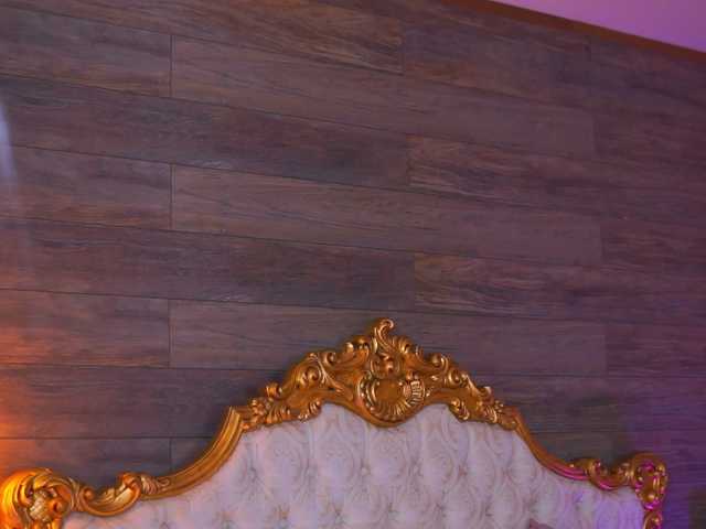 juicyjessye cam belle