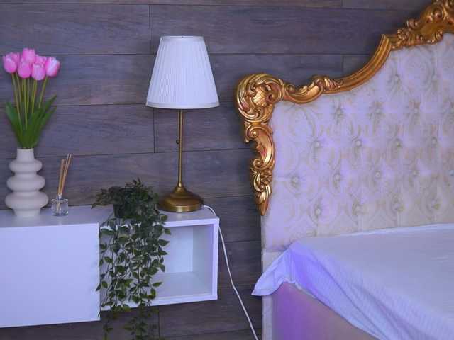 JuicyJessye live cam on BongaCams