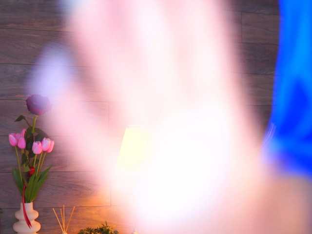 JuicyJessye live cam on BongaCams