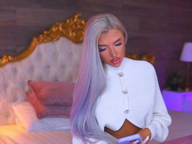 JuicyJessye live cam on BongaCams