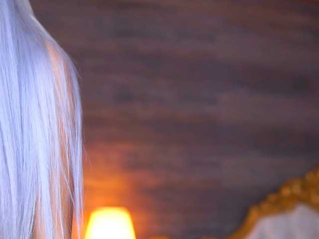 JuicyJessye live cam on BongaCams
