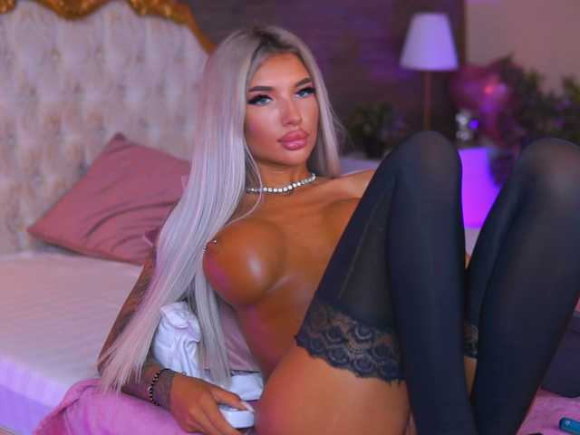 Live трансляция JuicyJessye - Runet.cam