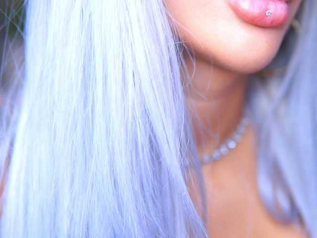 JuicyJessye live cam on BongaCams
