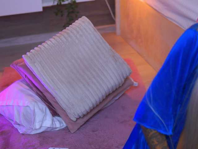 JuicyJessye live cam on BongaCams