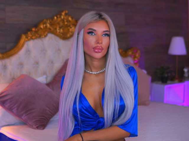 JuicyJessye live cam on BongaCams