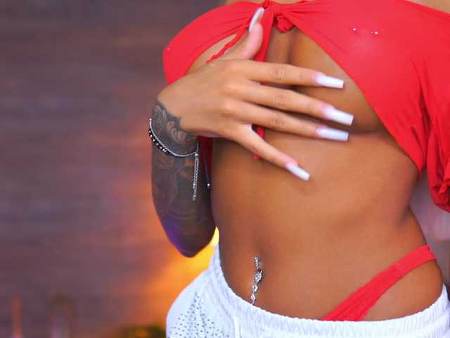 juicyjessye live sex