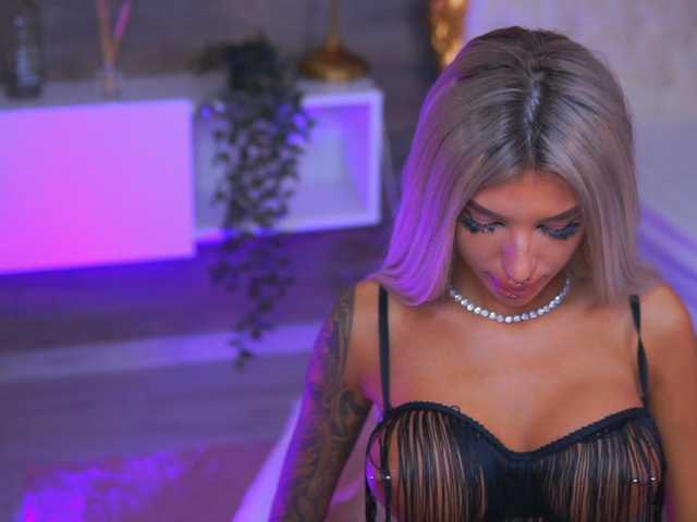 juicyjessye live sex